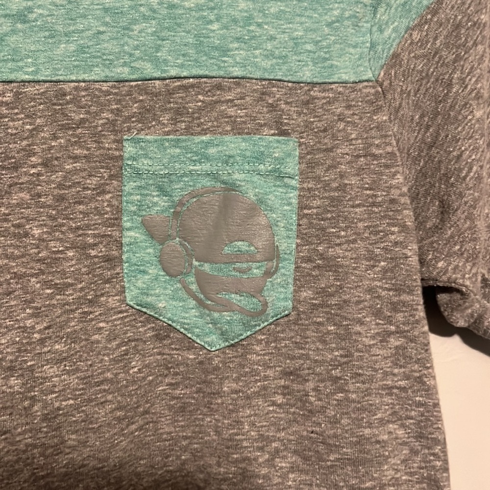 West 49 youth tee - Picture 2 of 6